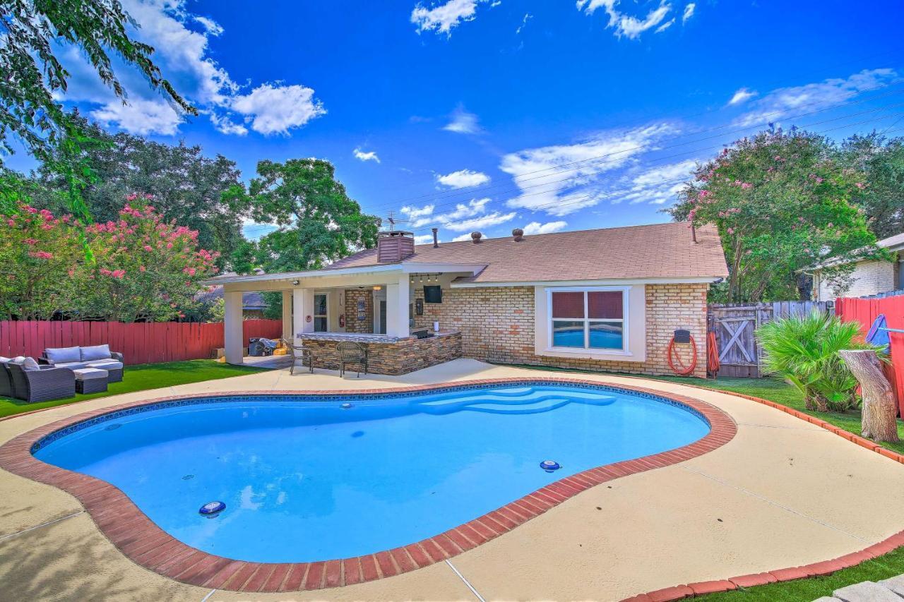 San Antonio Oasis With Hot Tub, Pool And Outdoor Bar! Vila Exterior foto