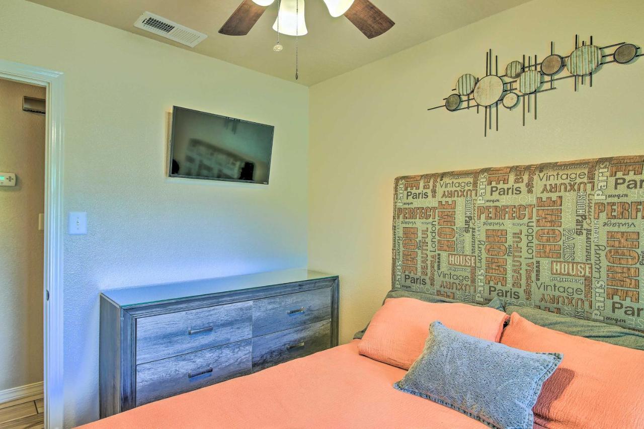 San Antonio Oasis With Hot Tub, Pool And Outdoor Bar! Vila Exterior foto
